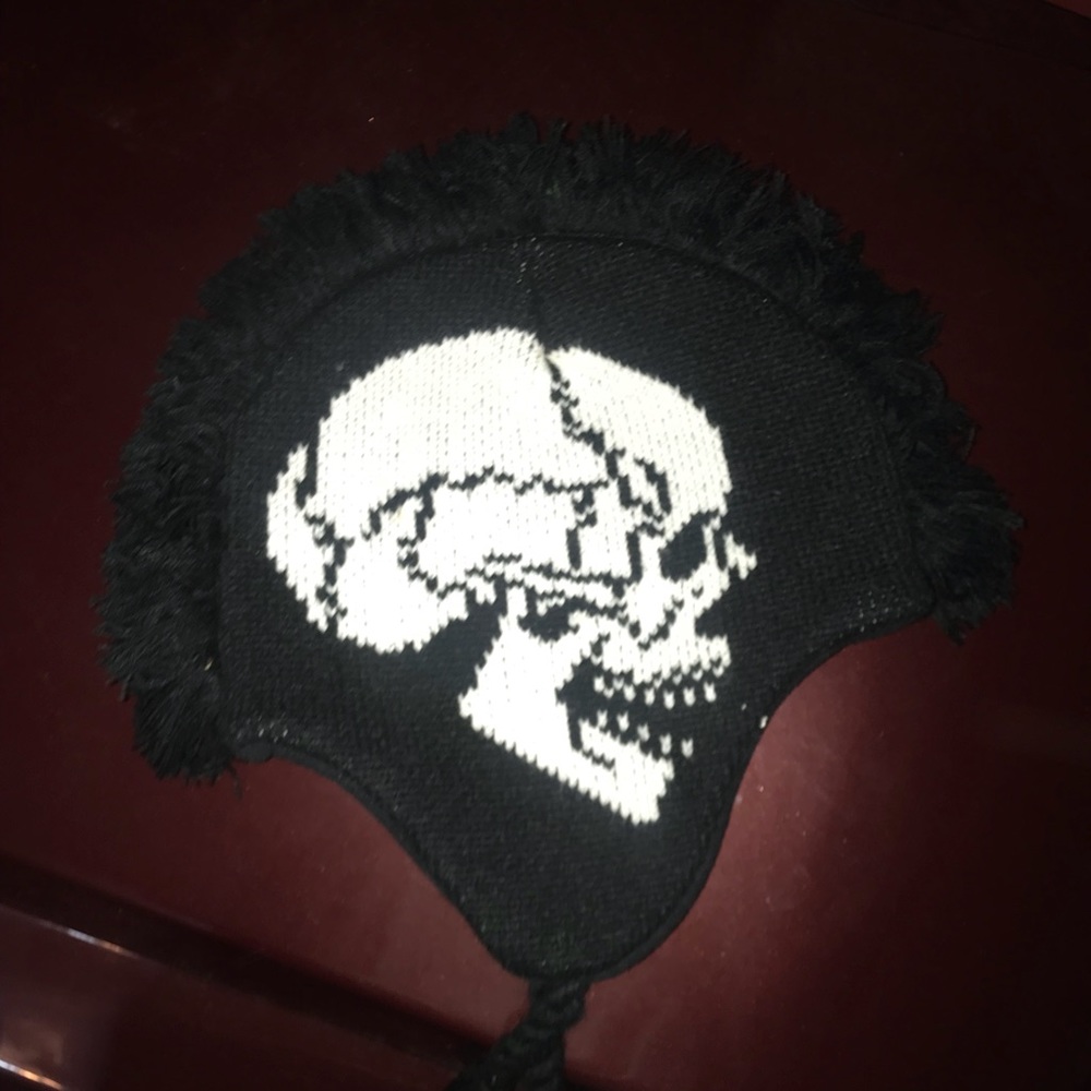 Skull Toboggan